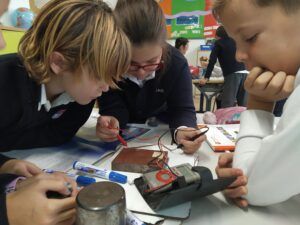 Year 5 Enjoy Learning About Materials (21)